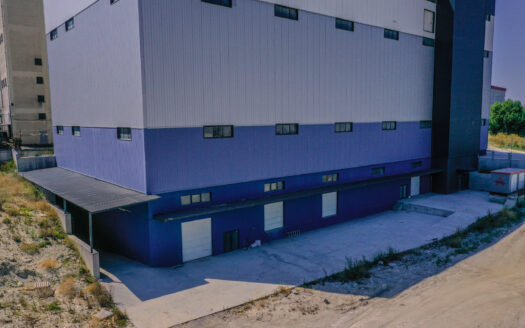 Hadımköy Ömerli Sanayi Kiralık 11.000m2 Fabrika Sıfır, İskanlı
