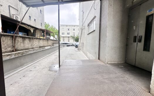 Beylikdüzü Osb Kiralık Fabrika 1.400m2, Yük Asansörlü